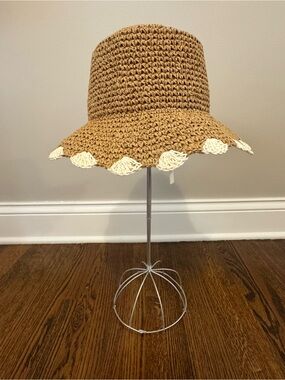 Madewell Tan Crochet Sun Hat with Cream Scallop Trim